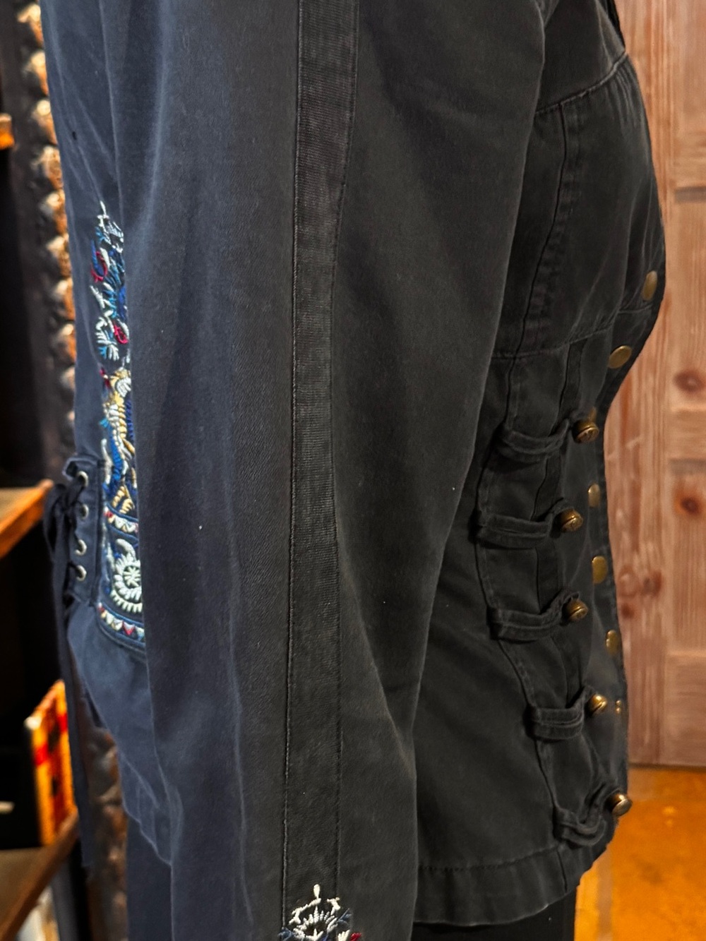 Embroidered Military-Style Jacket - black - Picture 3 of 13